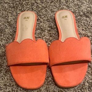 H&M Coral Slides